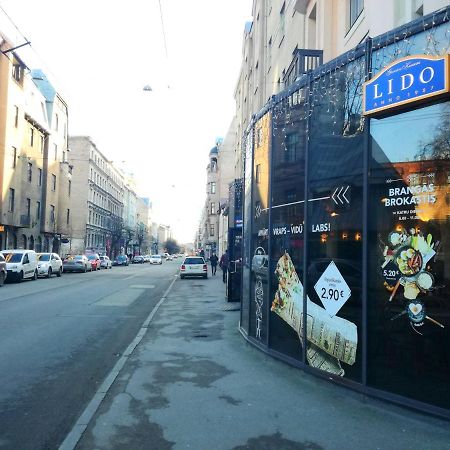 Tiny Non-Smoking Caka & Free Parking Διαμέρισμα Ρίγα Εξωτερικό φωτογραφία